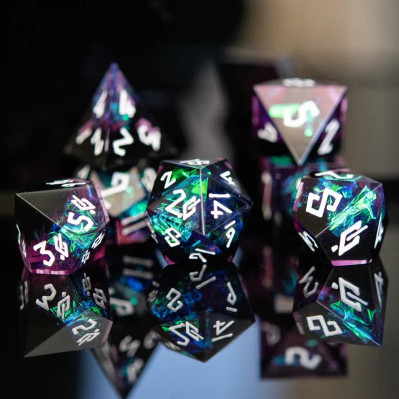 Misty Mountain - Incantation Sharp-Edged - 7-set Resin Dice